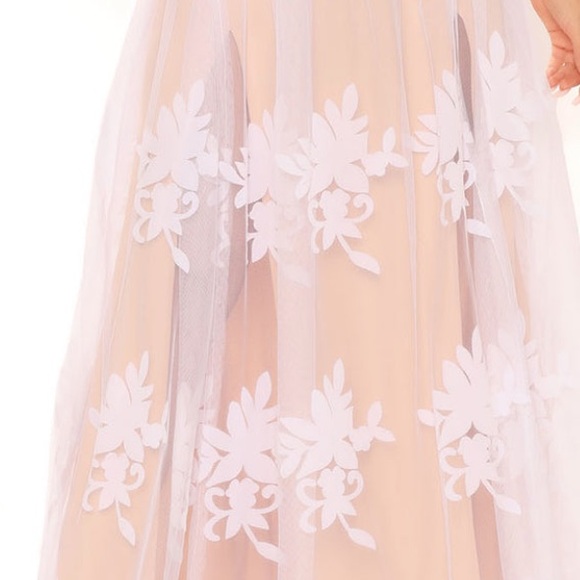 White & Nude Lace Maxi Dress - Picture 3 of 5